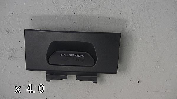 Kontrollleuchte airbag FORD FIESTA VI (CB1, CCN)