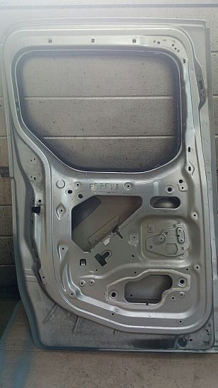 Side sliding door