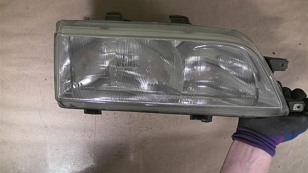 Front light ROVER 400 (XW)