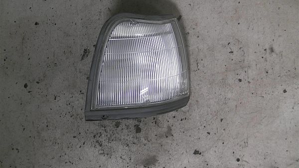 Parking light DAIHATSU