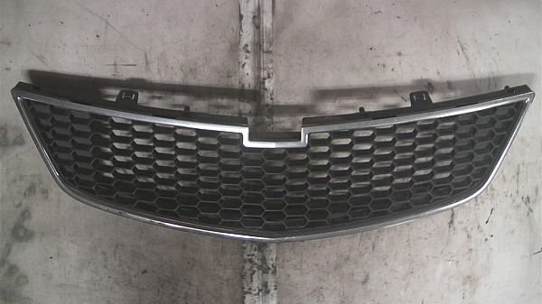 Grill / gitter CHEVROLET SPARK (M300)