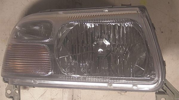 Front light SUZUKI GRAND VITARA I (FT, HT)