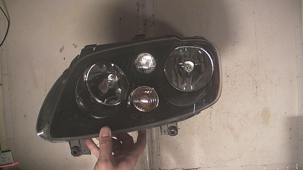 Światła / Lampy przednie VW CADDY III Estate (2KB, 2KJ, 2CB, 2CJ)
