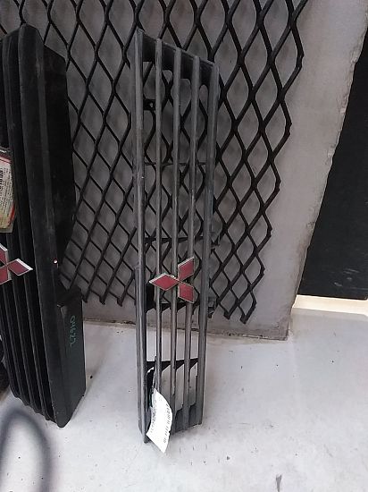 Kühlergrill MITSUBISHI