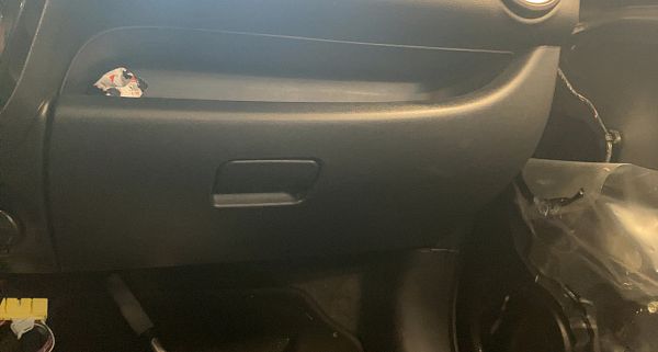 Handskerum MITSUBISHI MIRAGE / SPACE STAR Hatchback (A0_A)