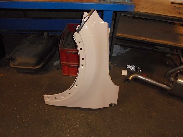 Front wing left FIAT 500X (334_)
