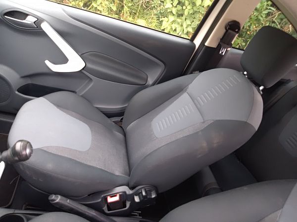 Vordersitz 2-türig FORD KA (RU8)