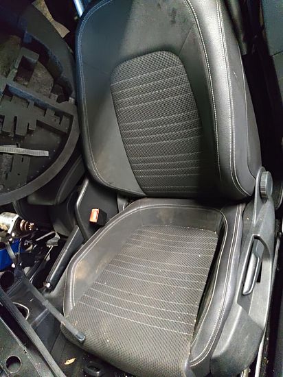 Vordersitz 2-türig VW SCIROCCO III (137, 138)