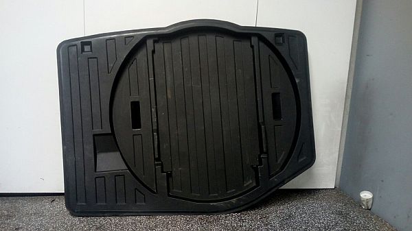 Bagagerum - bundplade AUDI A6 Avant (4G5, 4GD, C7)