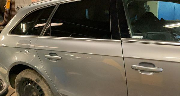 Relais raambediening AUDI A4 Avant (8K5, B8)