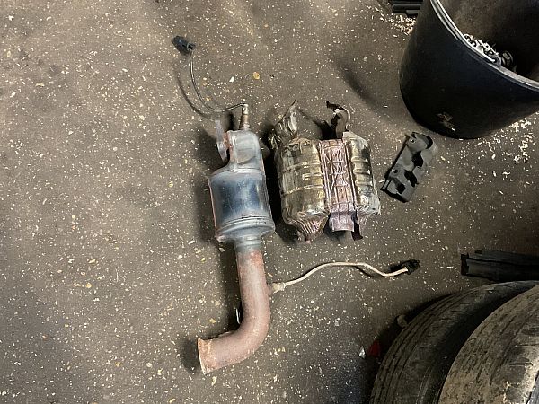 Catalytic converter PEUGEOT 208 I (CA_, CC_)