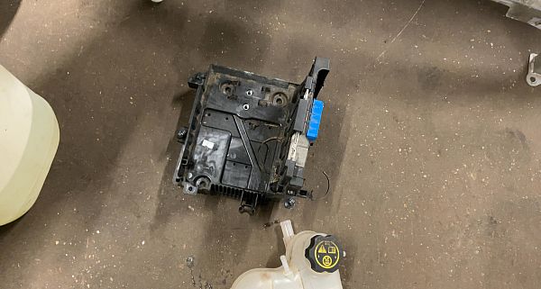 Accubak OPEL KARL (C16)