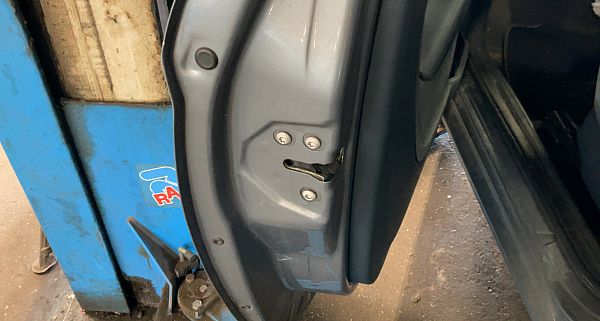 Zentralverriegelung FORD KA (RU8)