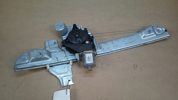 Window regulator motor PEUGEOT 2008 I (CU_)