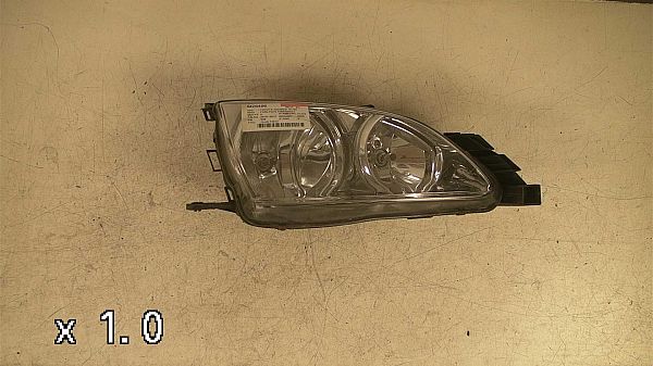 Front light TOYOTA AVENSIS (_T22_)