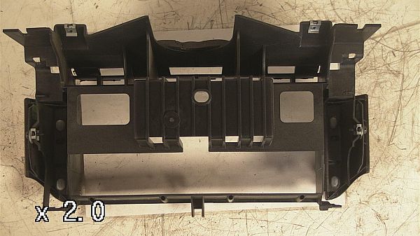 Radio - front plate LAND ROVER RANGE ROVER Mk III (L322)