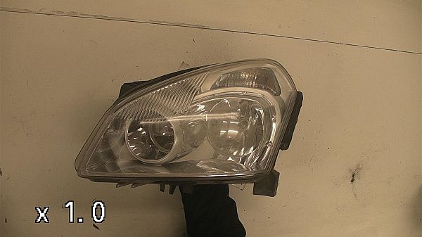 Nissan Qashqai Koplampen rechts voorraad