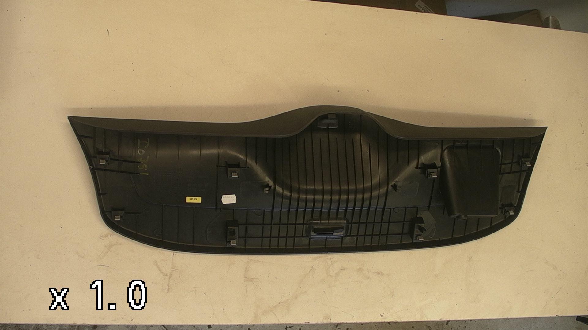 Doublure sur le couvercle de coffre Skoda Octavia III A7 2013-2019