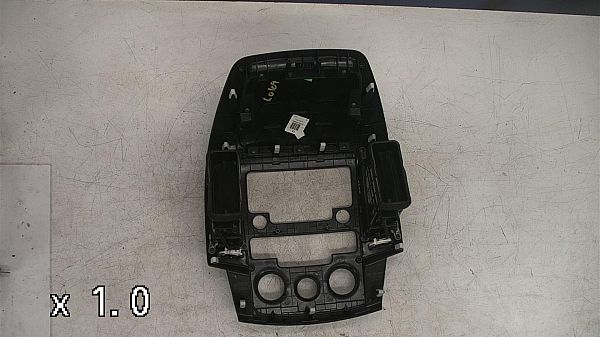 Radio-forplade HYUNDAI i30 (FD)