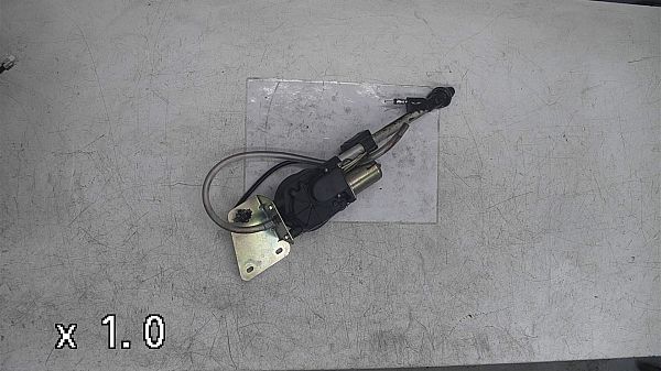 Antenne SAAB 9-3 (YS3D)