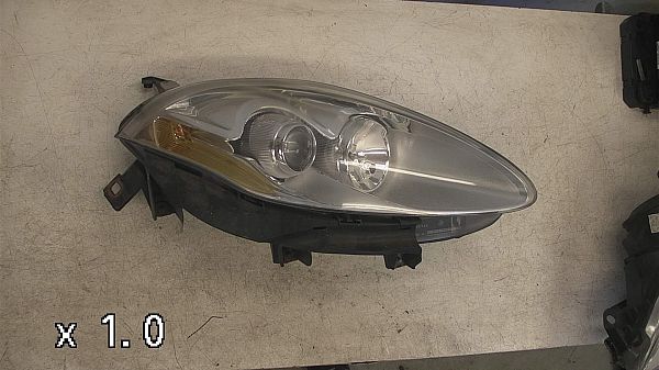 Front light FIAT BRAVO II (198_)