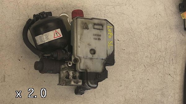 Convertible roof hydraulic pump
