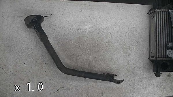 Brandstofpijp / Tankpijp NISSAN PULSAR Hatchback (C13)