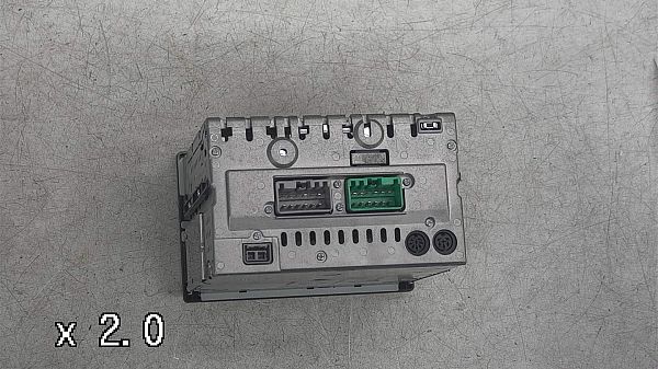 Audio VOLVO V40 Estate (645)