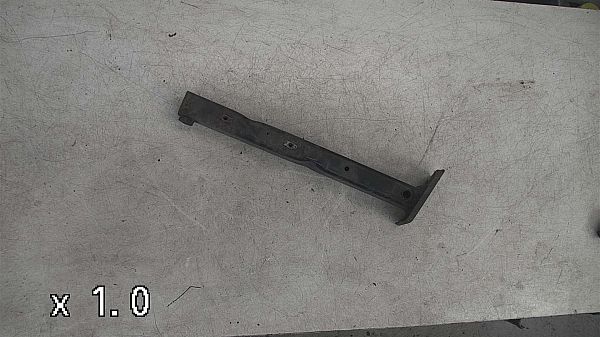 Vorderachsträger PEUGEOT