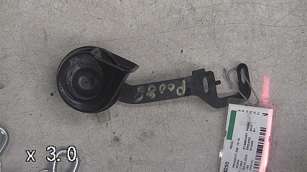 Horn PEUGEOT 208 I (CA_, CC_)