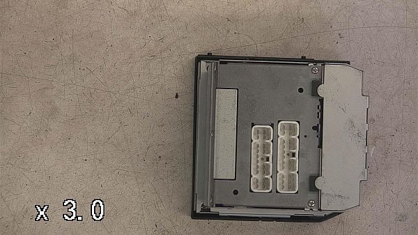 Gps/navigationsdele JAGUAR S-TYPE (X200)