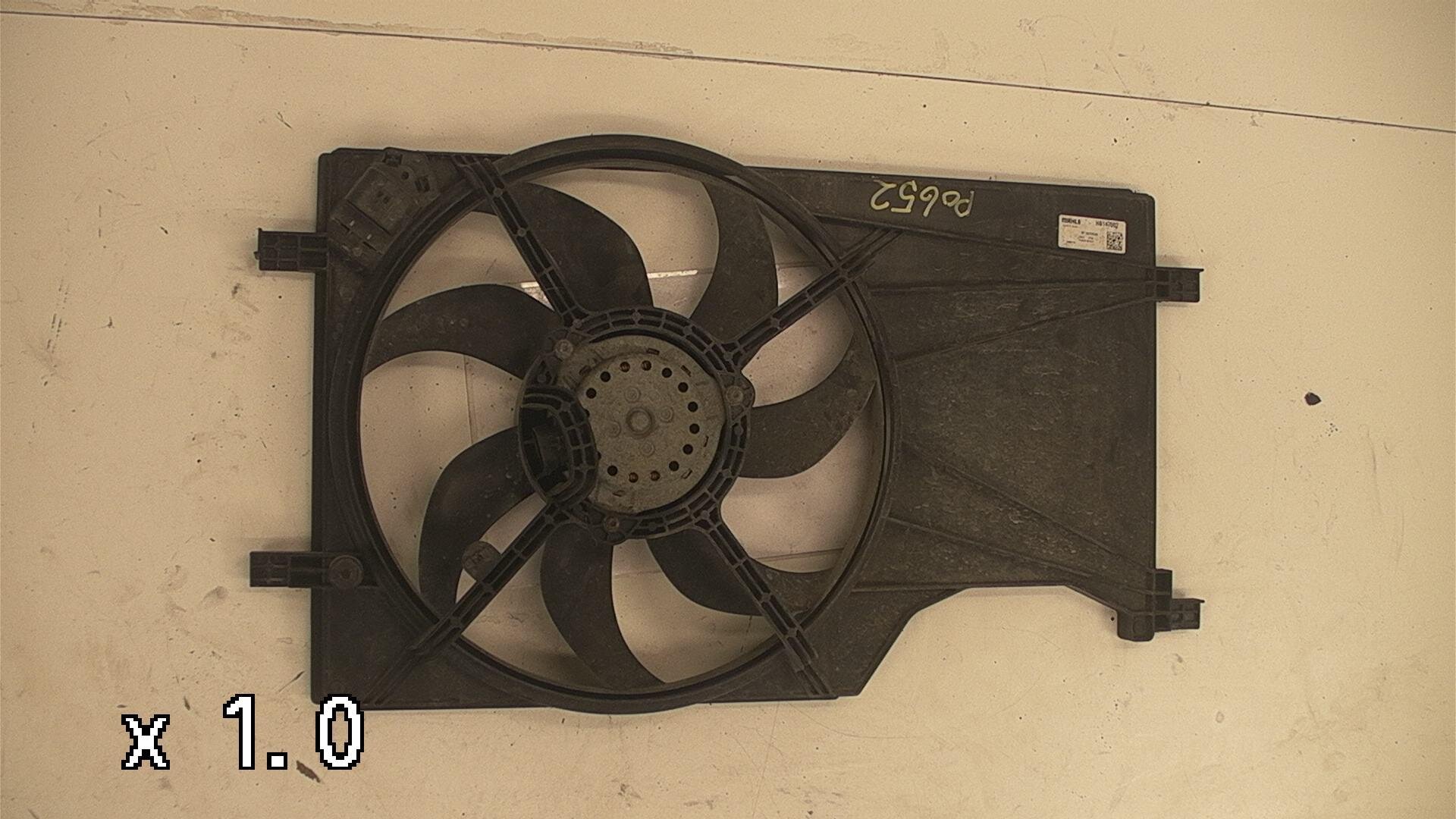 Opel CORSA E (X15) Radiator fan electrical MAHLE HB 147002. 390 597 79 ...