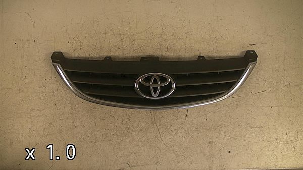 Grill TOYOTA AVENSIS (_T22_)