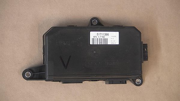 Central locking control unit FIAT STILO (192_)