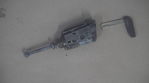 Lock cylinder RENAULT LAGUNA II Sport Tourer (KG0/1_)
