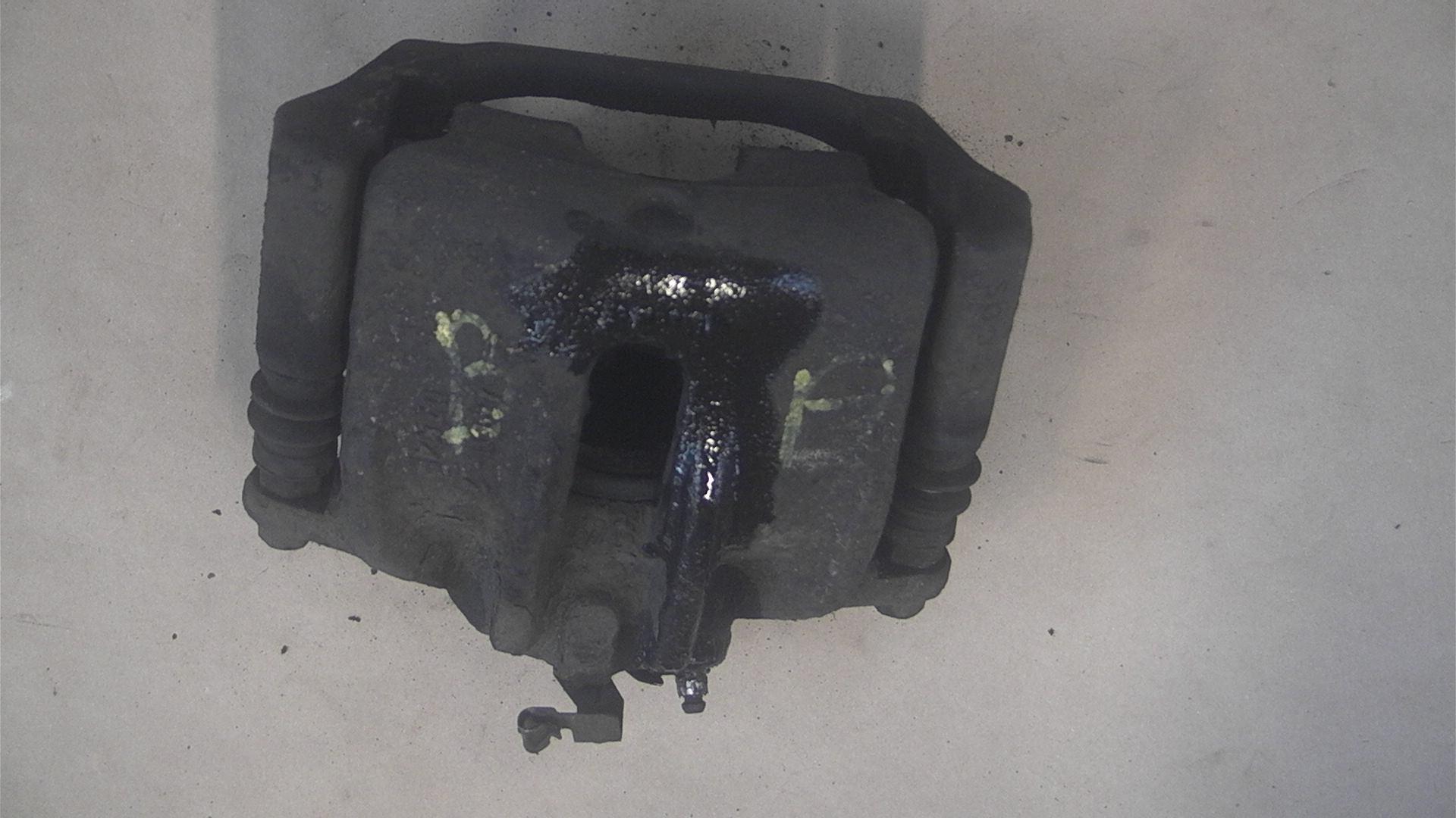 Brake caliper - ventilated front right FIAT COUPE (175_)