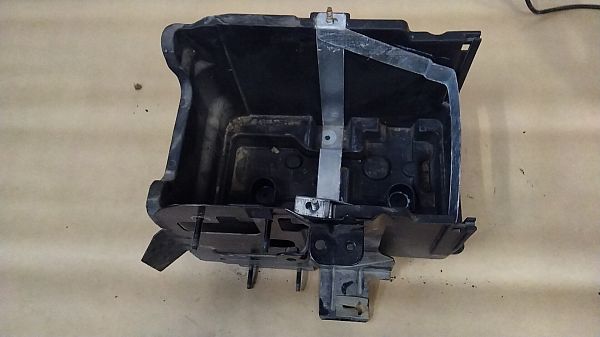 Accubak FORD FIESTA VI (CB1, CCN)