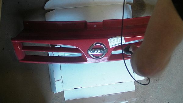Grill / gitter NISSAN PRIMASTAR Box (X83)