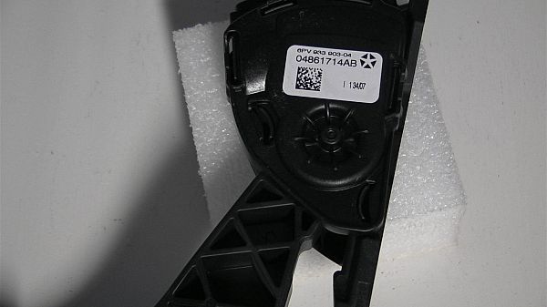 Accelerator pedal CHRYSLER 300 C (LX, LE)
