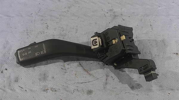 Bryter ratt blinklys / lys VW TOURAN (1T1, 1T2)