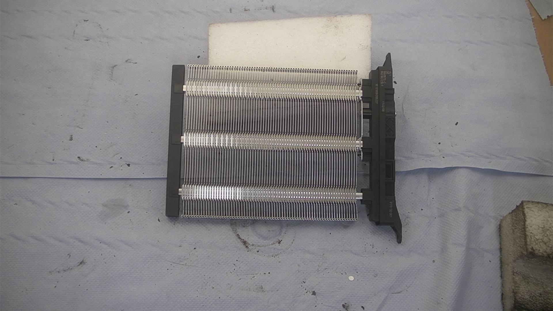 VW GOLF VI (5K1) Auxiliary heater 1K0963235F