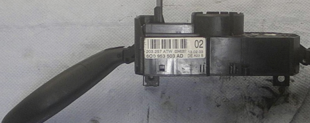 Commutateur de combinaison compl. SEAT IBIZA Mk III (6L1)