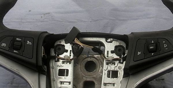 Ratt - (airbag medfølger ikke) CHEVROLET CRUZE Hatchback (J305)