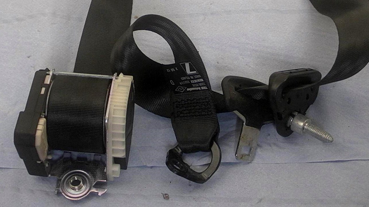 Renault TWINGO II (CN0_) ceinture de sécurité arrière 33059526/TRW