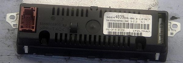 Wyświetlacz radia i akcesoria audio PEUGEOT 308 I (4A_, 4C_)