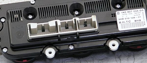Ciepło – regulator VW SCIROCCO (137, 138)