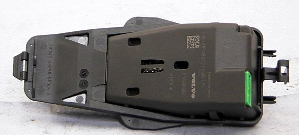 Frontkamera VOLVO V60 I (155, 157)