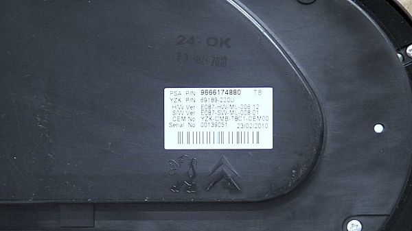 Tachometer/Drehzahlmesser PEUGEOT 3008 MPV (0U_)
