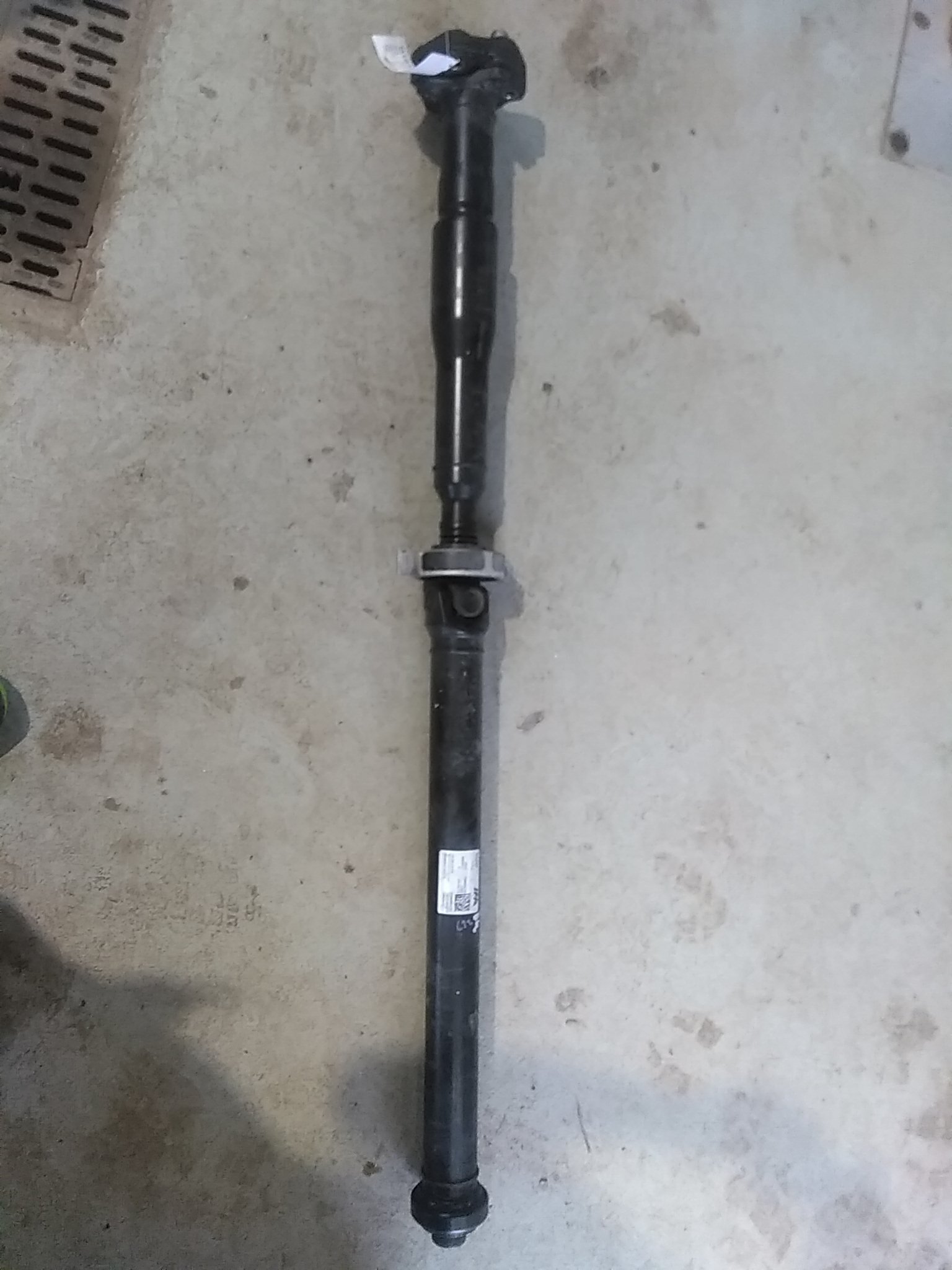 BMW X3 (G01, F97) Propeller shaft 8689547, 26108689547