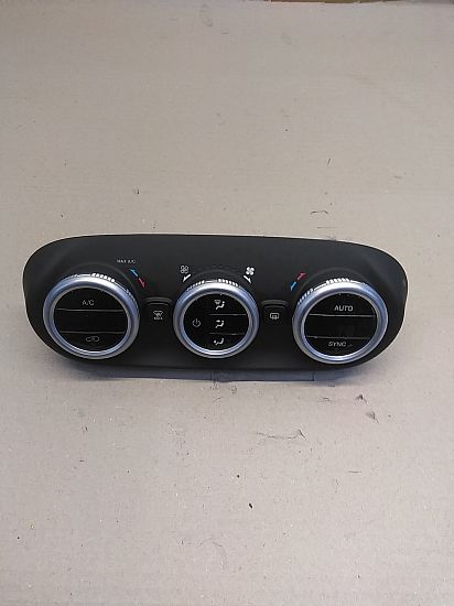 Varmeapparat panel(regulering) FIAT 500X (334_)